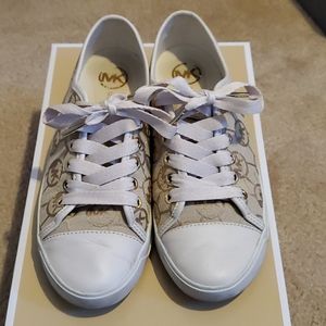 Michael kors sneakers